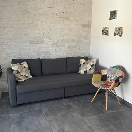 Anissa House
