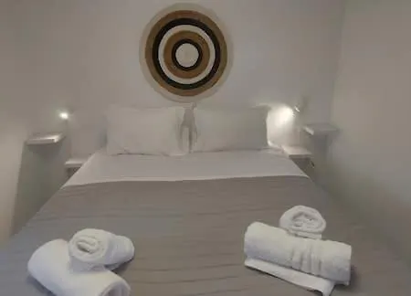 Anissa House Apartment *